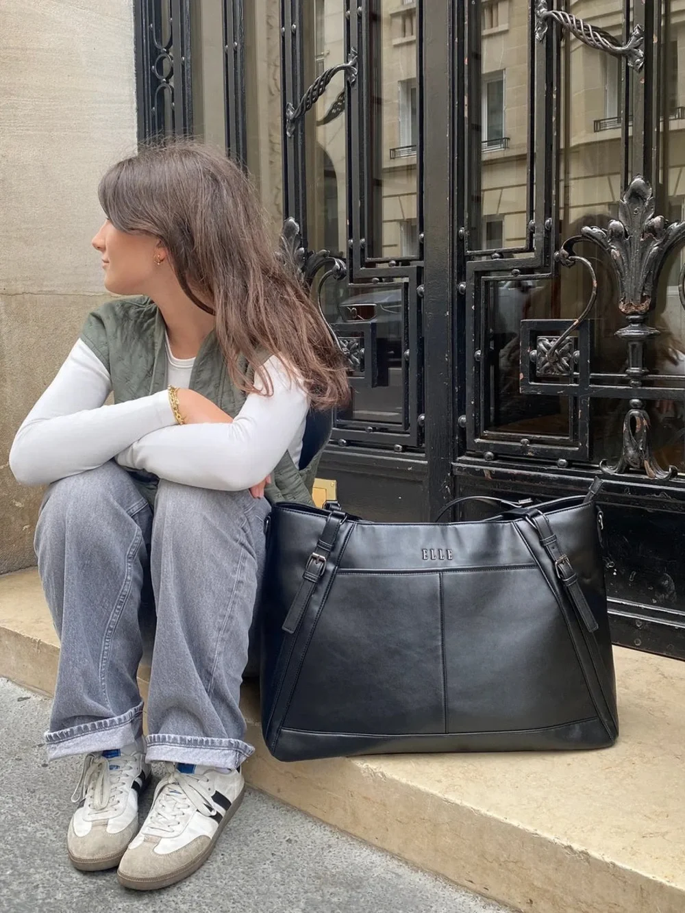 Elle Black Duffel Bag Shoulder Strap Leisure Luxe 33L Vegan Leather Weekender